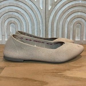 Skechers Cleo Flat Shoe